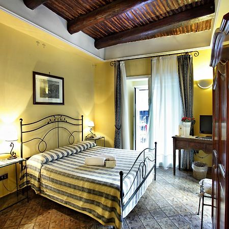 B&B L'Alloggio Dei Vassalli Napoli Eksteriør bilde